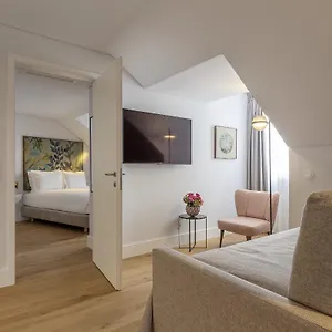 lisbon-serviced-apartments-madalena.hotels-lisbon-portugal.com/